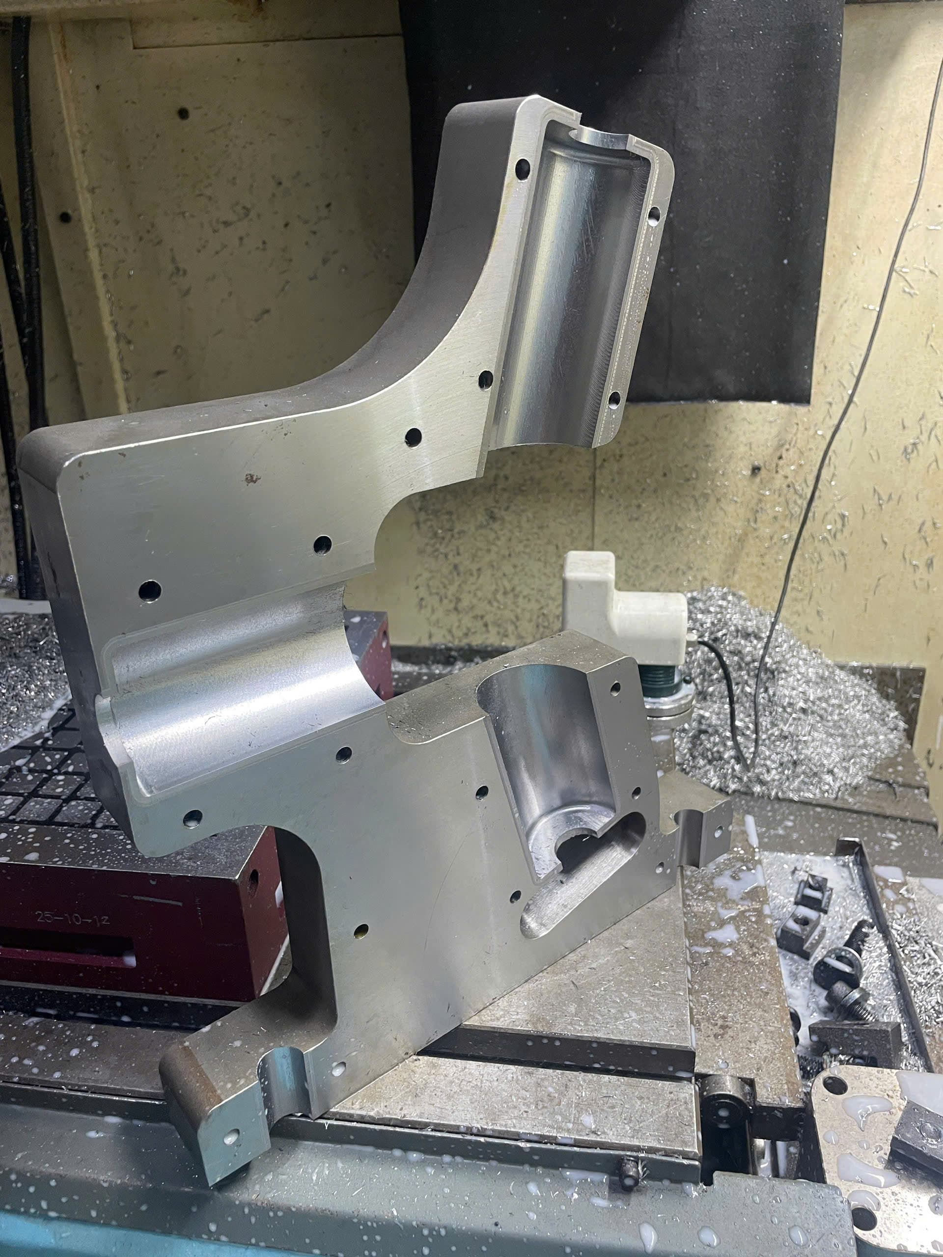 Gia công CNC chính xác